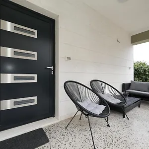 apartment-mare-zadar.hotelinzadar.com/