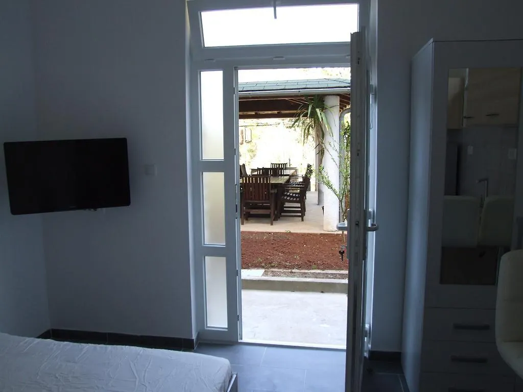 Apartment Deni Pula